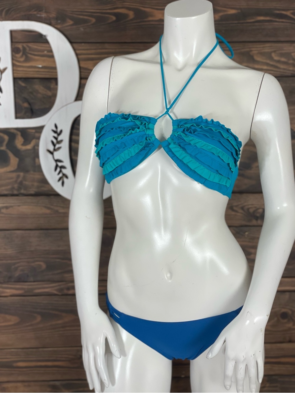 Xhiliration |‎ Teal Ruffle Halter Bikini Set Multiple Shades of Blue